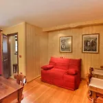Apart-hotel Cav Emile Rey