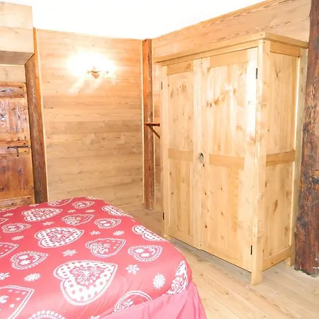 Hotel apartamentowy Cav Emile Rey