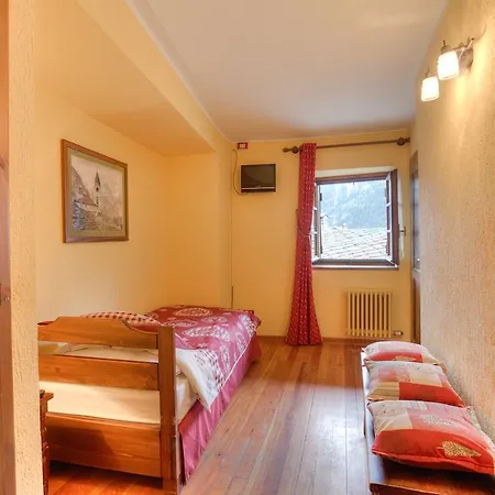 Hotel apartamentowy Cav Emile Rey 3*