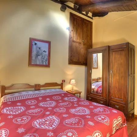 Hotel apartamentowy Cav Emile Rey